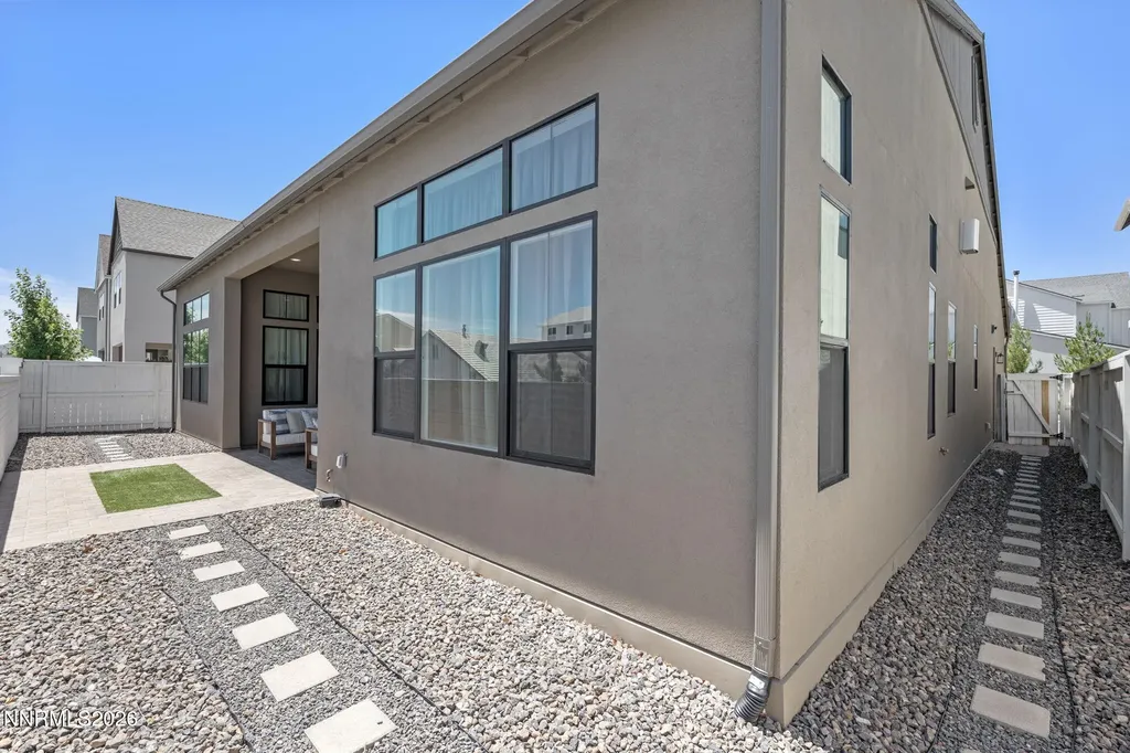 5418 Side Saddle Reno NV 89511