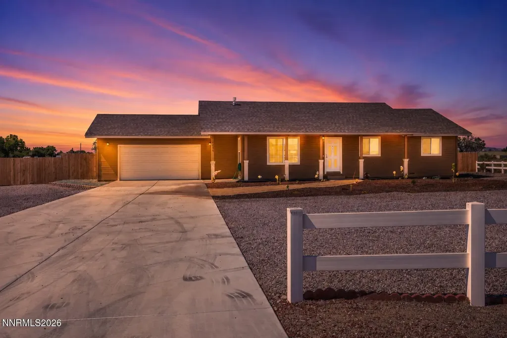 4435 Hawk Fallon NV 89406