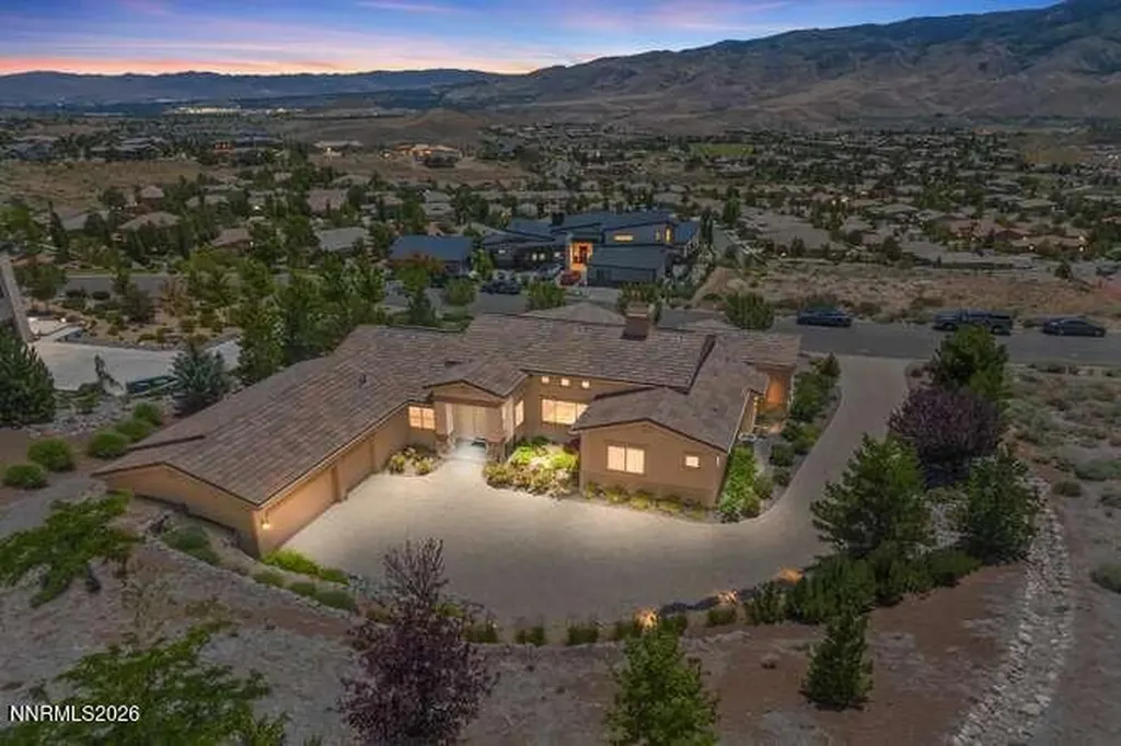 8631 Eagle Chase Reno NV 89523