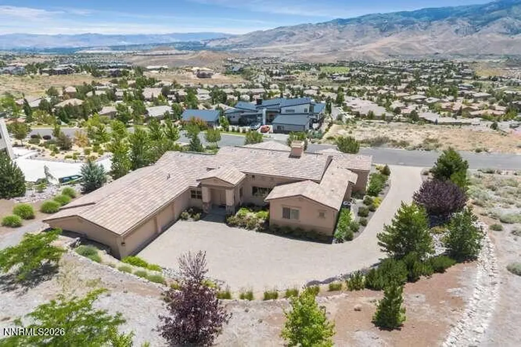8631 Eagle Chase Reno NV 89523