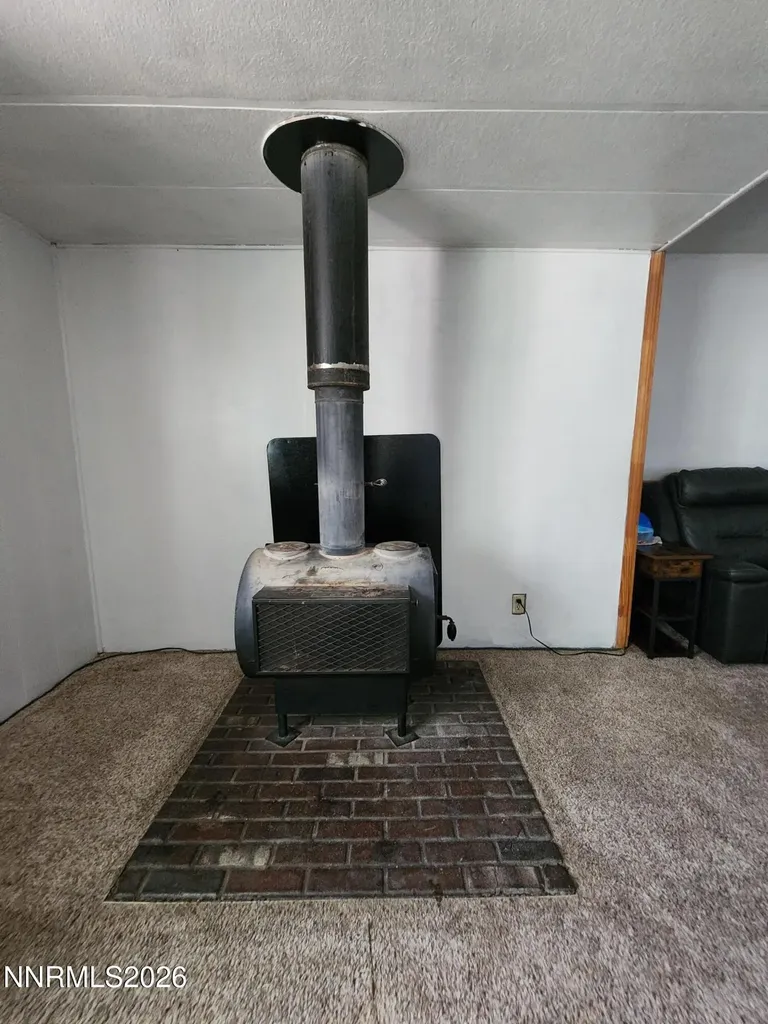 3660 Cypress Silver Springs NV 89429