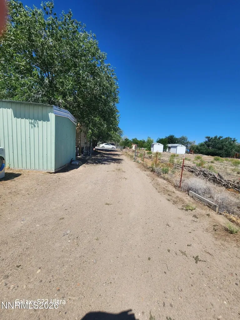 3660 Cypress Silver Springs NV 89429