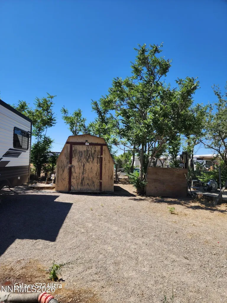 3660 Cypress Silver Springs NV 89429