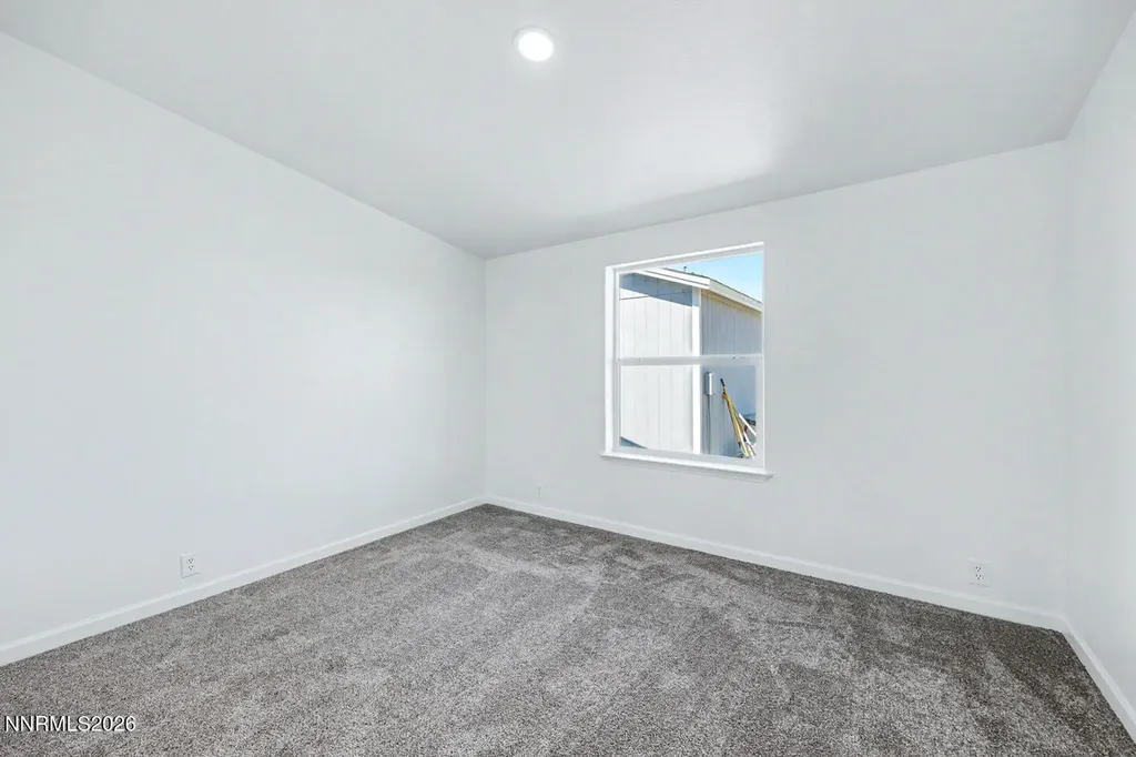 5285 Allegre Fallon NV 89406