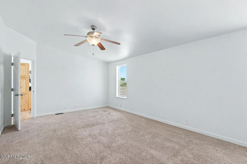 5285 Allegre Fallon NV 89406
