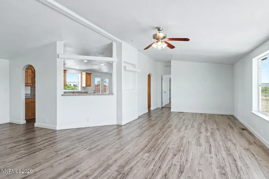 5285 Allegre Fallon NV 89406