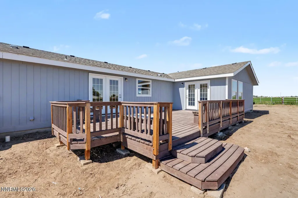 5285 Allegre Fallon NV 89406