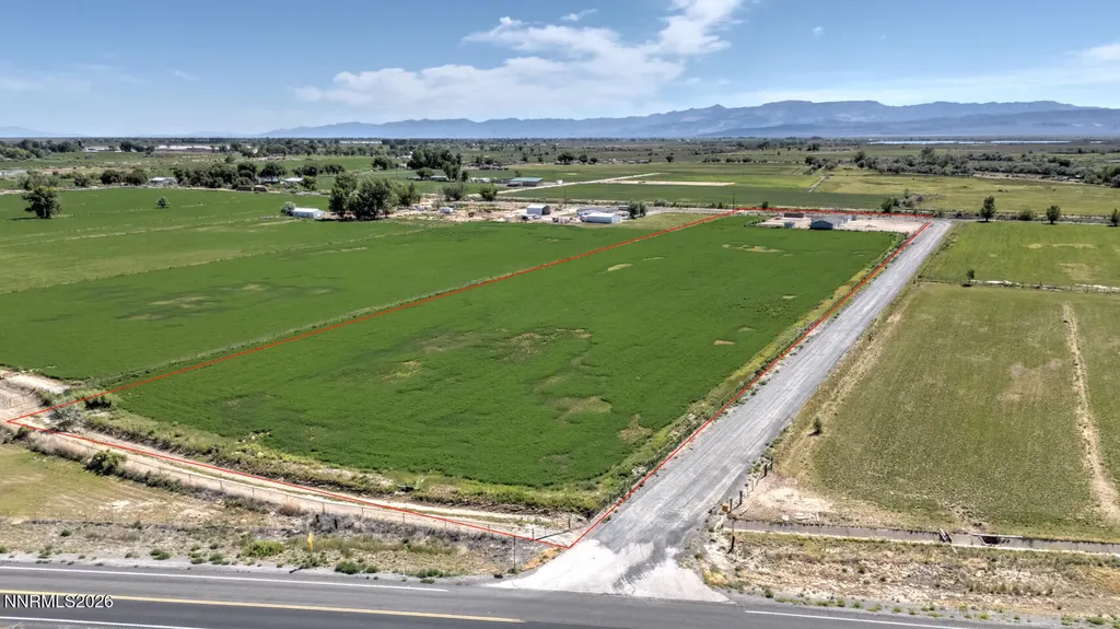 5285 Allegre Fallon NV 89406