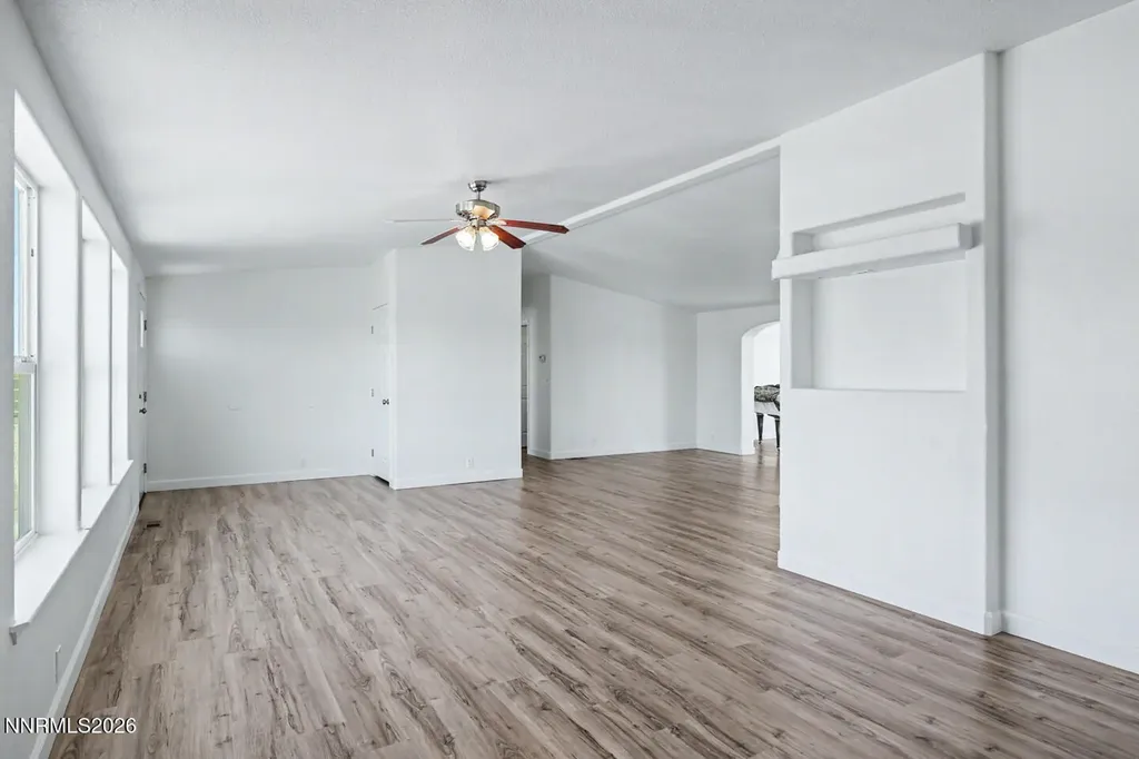 5285 Allegre Fallon NV 89406