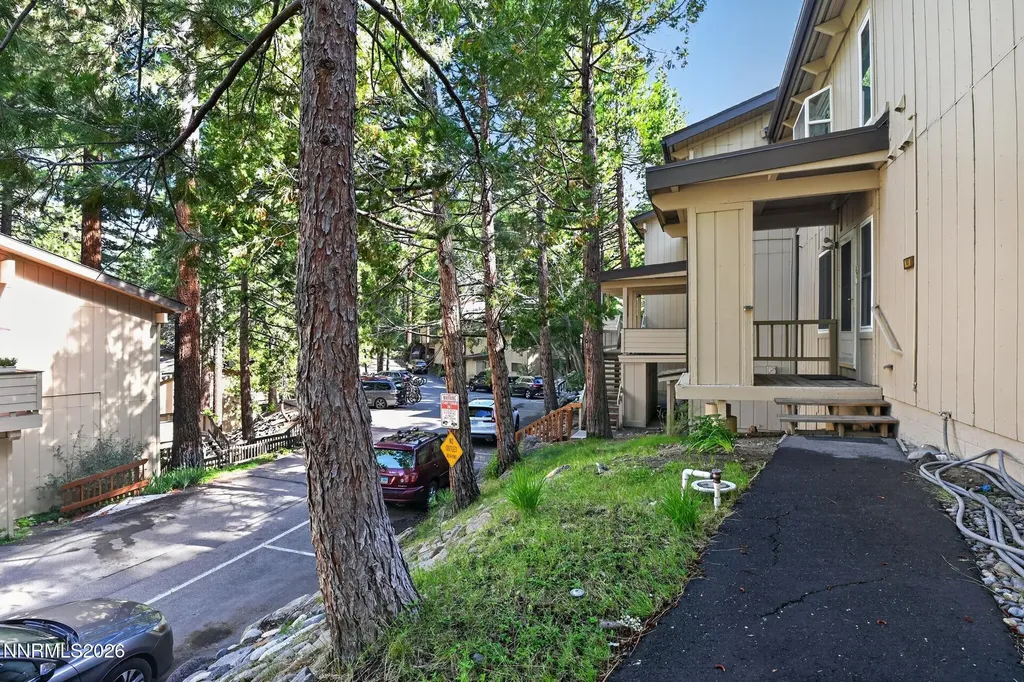 321 Ski Incline Village NV 89451