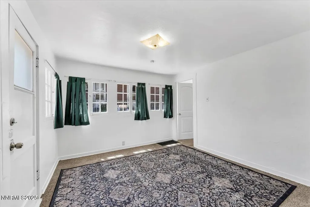 1145 Seminary Reno NV 89503