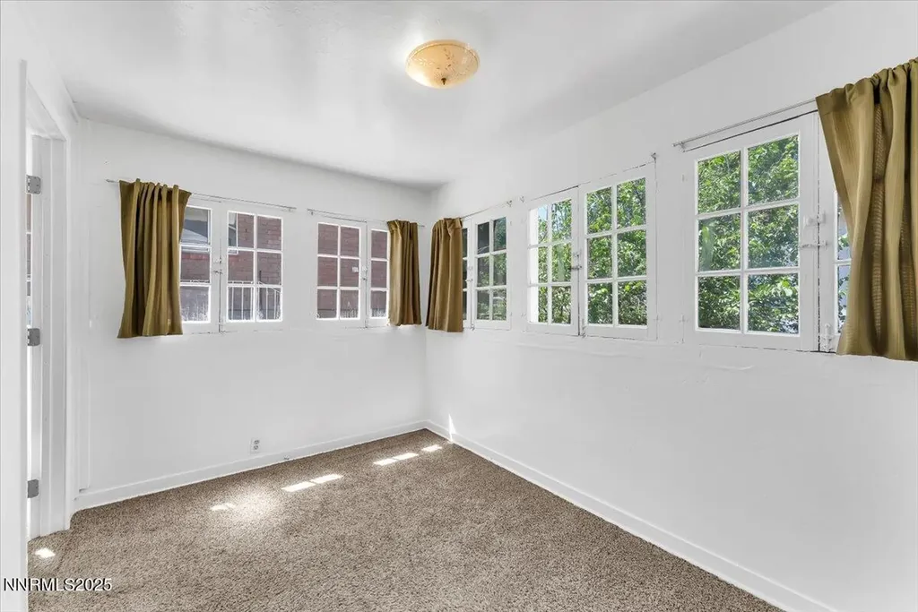 1145 Seminary Reno NV 89503