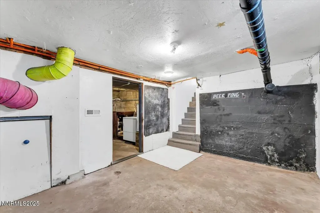 1145 Seminary Reno NV 89503