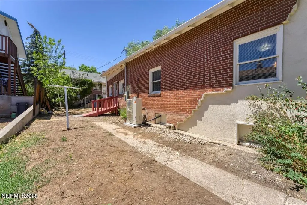 1145 Seminary Reno NV 89503