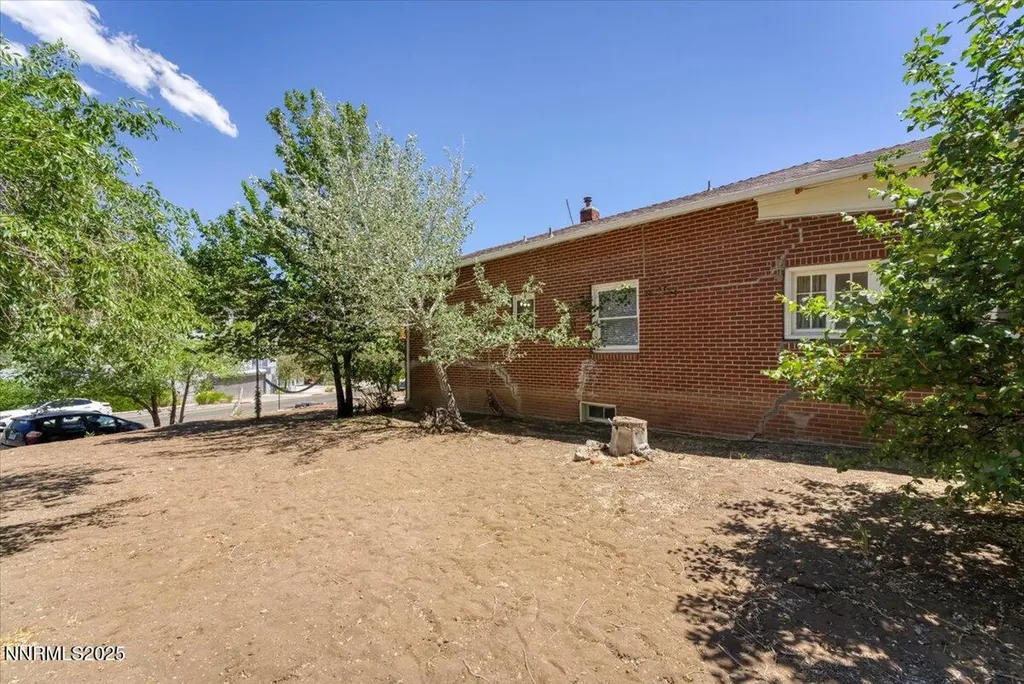 1145 Seminary Reno NV 89503