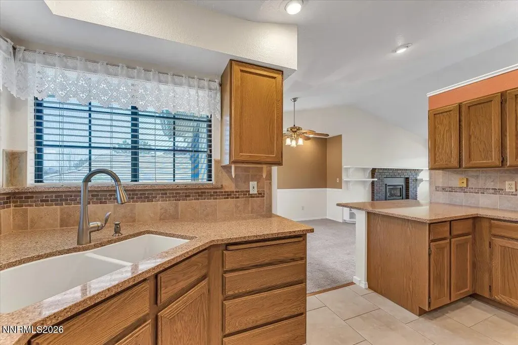 5191 Palo Alto Sparks NV 89436