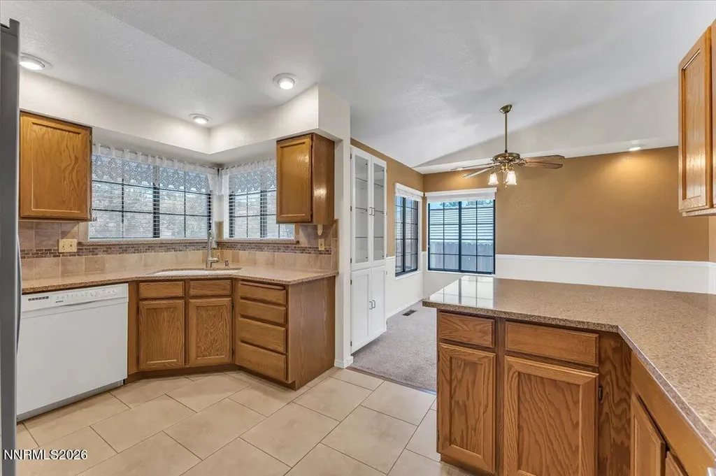 5191 Palo Alto Sparks NV 89436