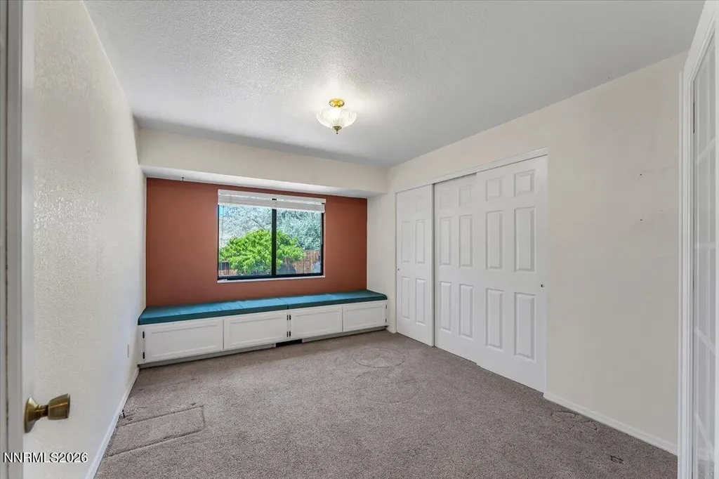 5191 Palo Alto Sparks NV 89436