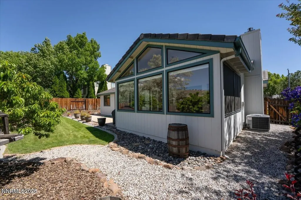5191 Palo Alto Sparks NV 89436