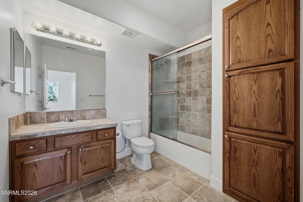 7685 Desert Vista Sparks NV 89436
