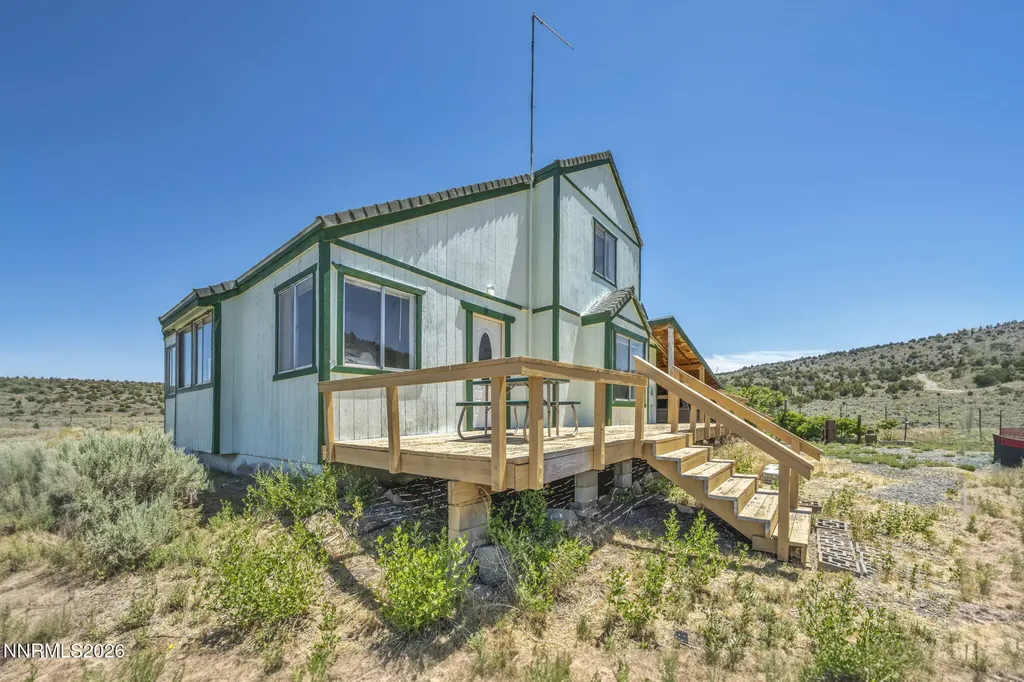 3490 Dry Lake Reno NV 89521