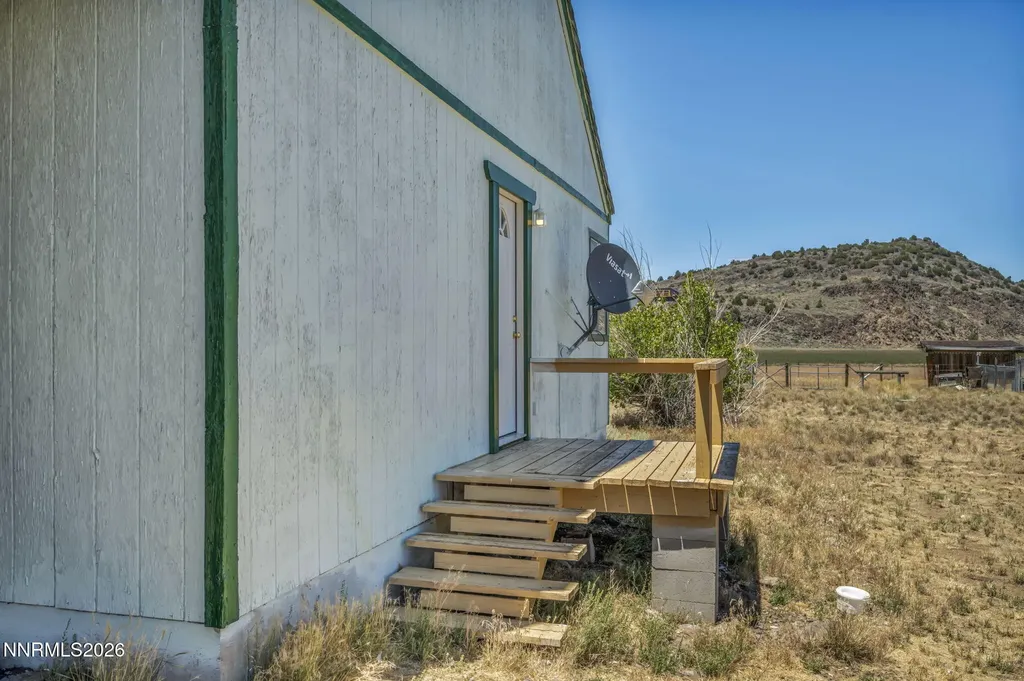 3490 Dry Lake Reno NV 89521