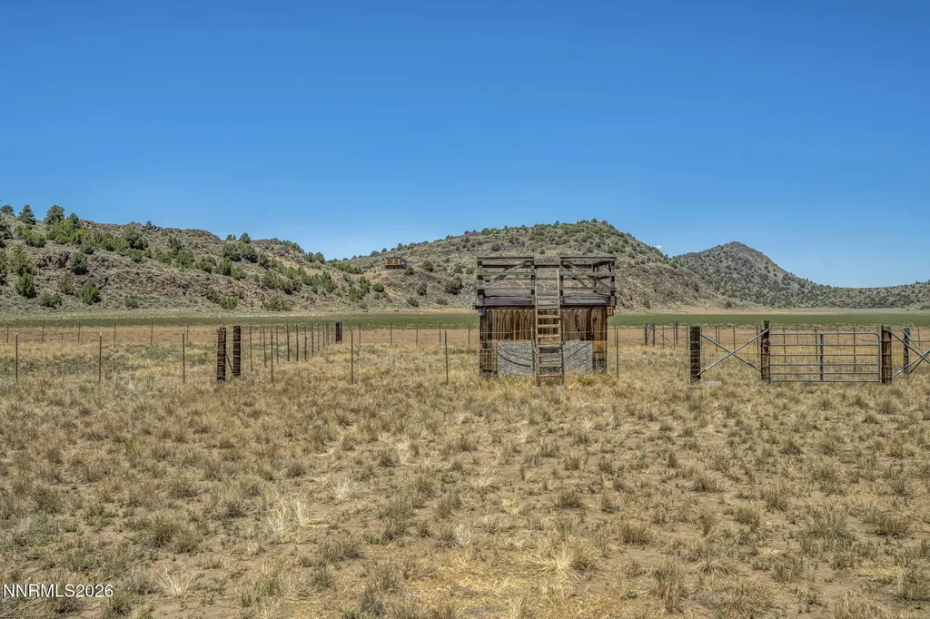 3490 Dry Lake Reno NV 89521