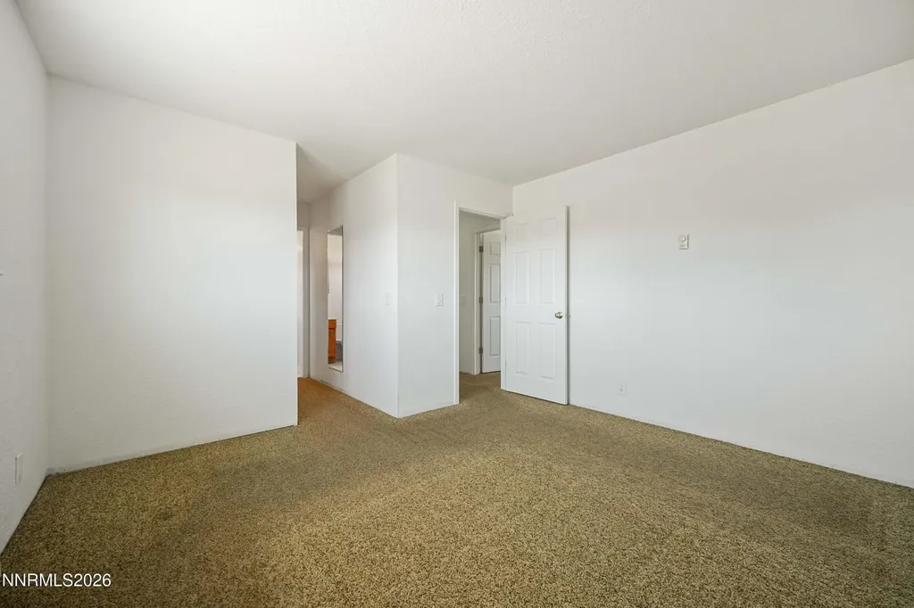 1442 Topaz Gardnerville NV 89460