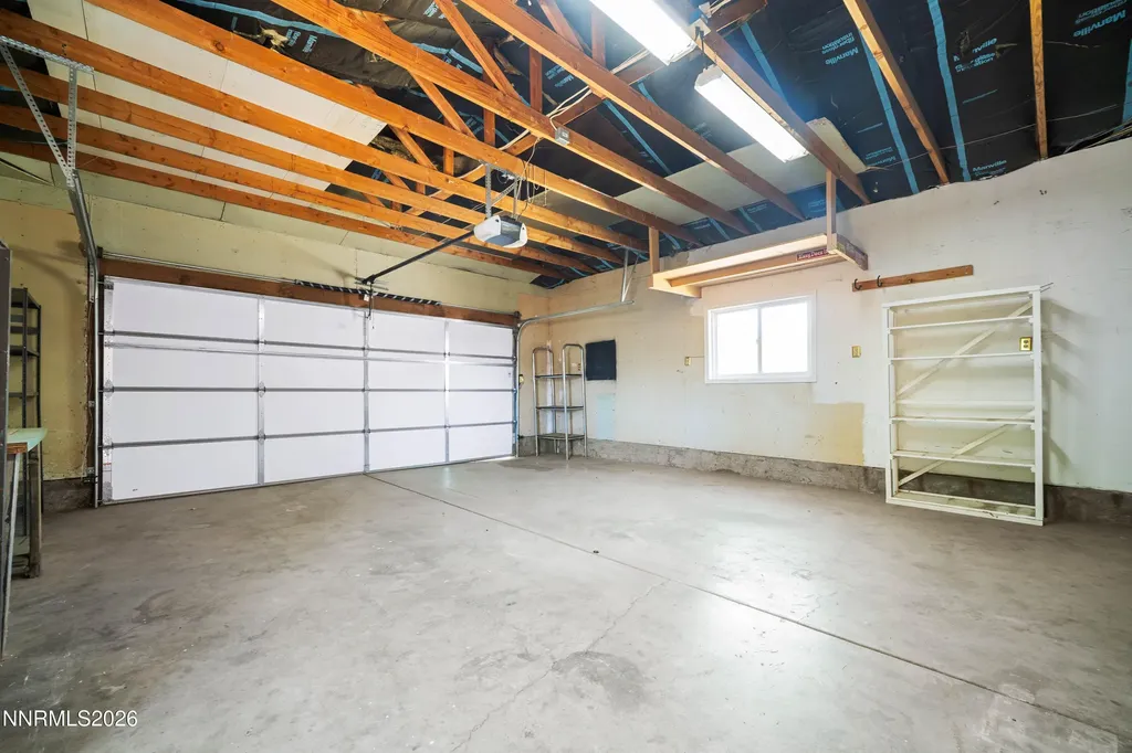1442 Topaz Gardnerville NV 89460