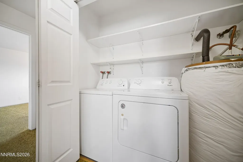 1442 Topaz Gardnerville NV 89460