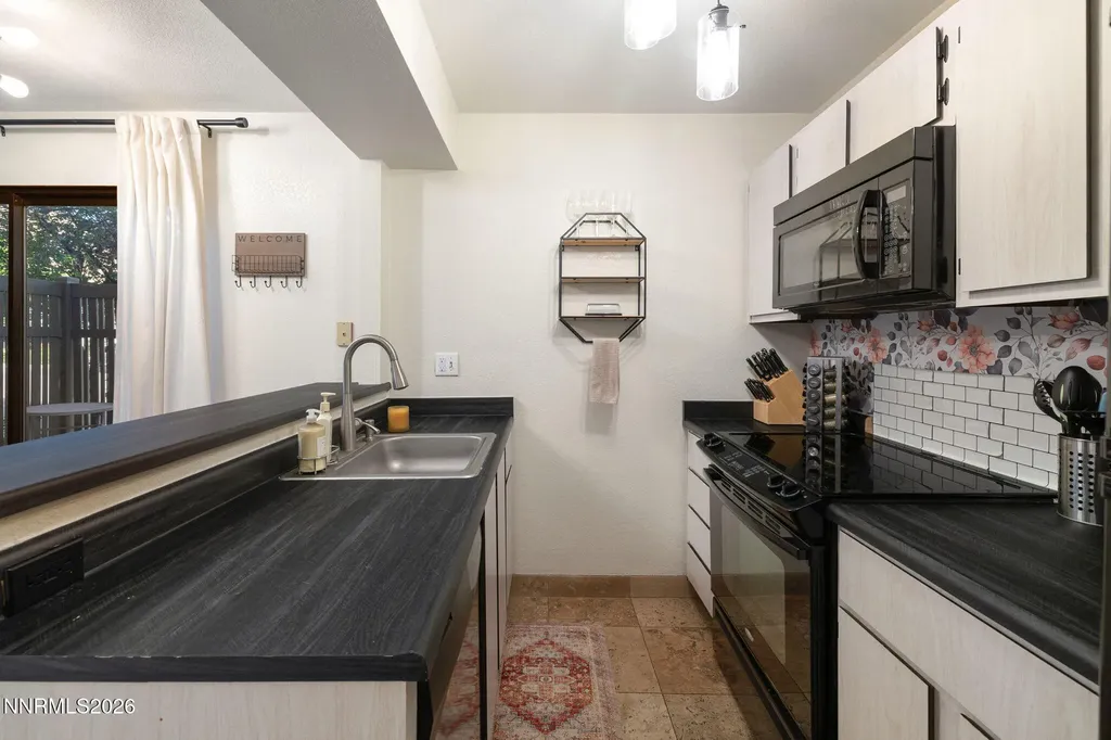 4560 Matich Reno NV 89502
