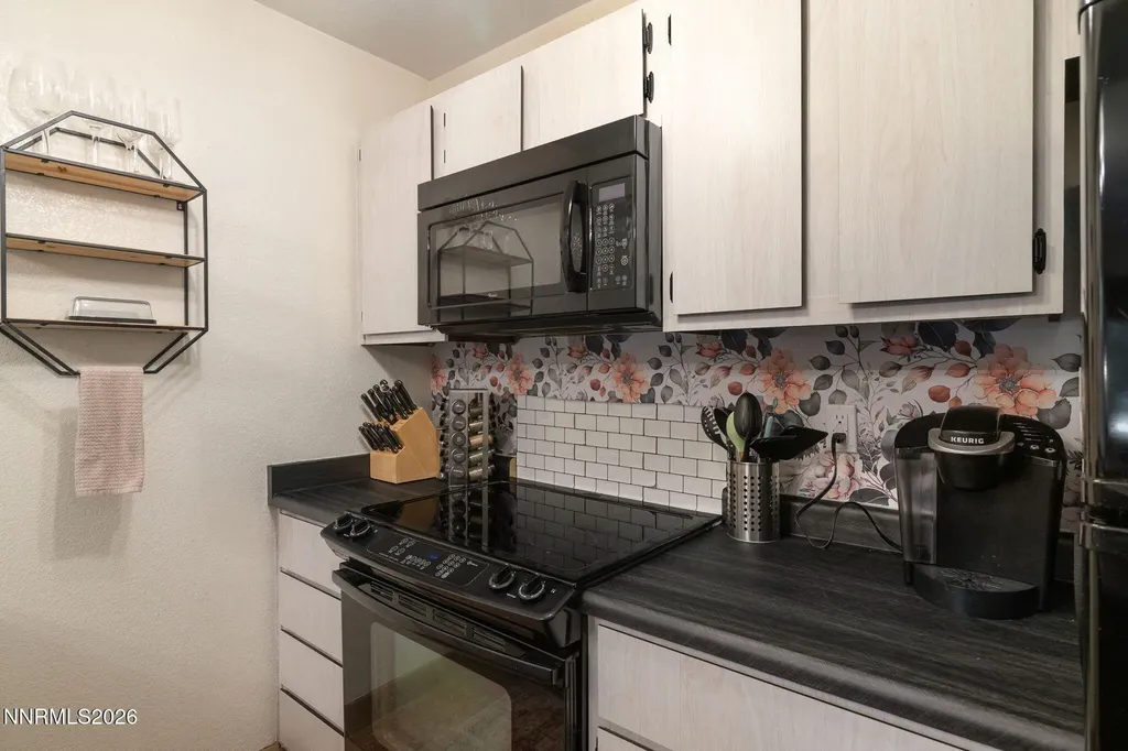 4560 Matich Reno NV 89502