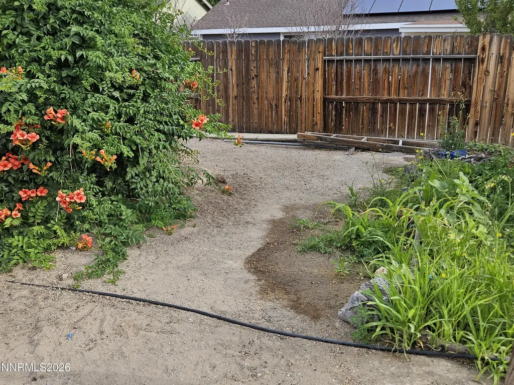 342 Garden Fernley NV 89408