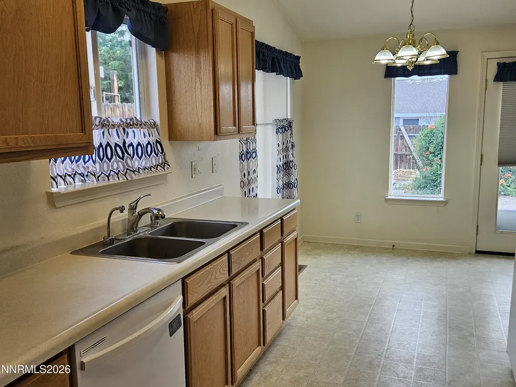 342 Garden Fernley NV 89408