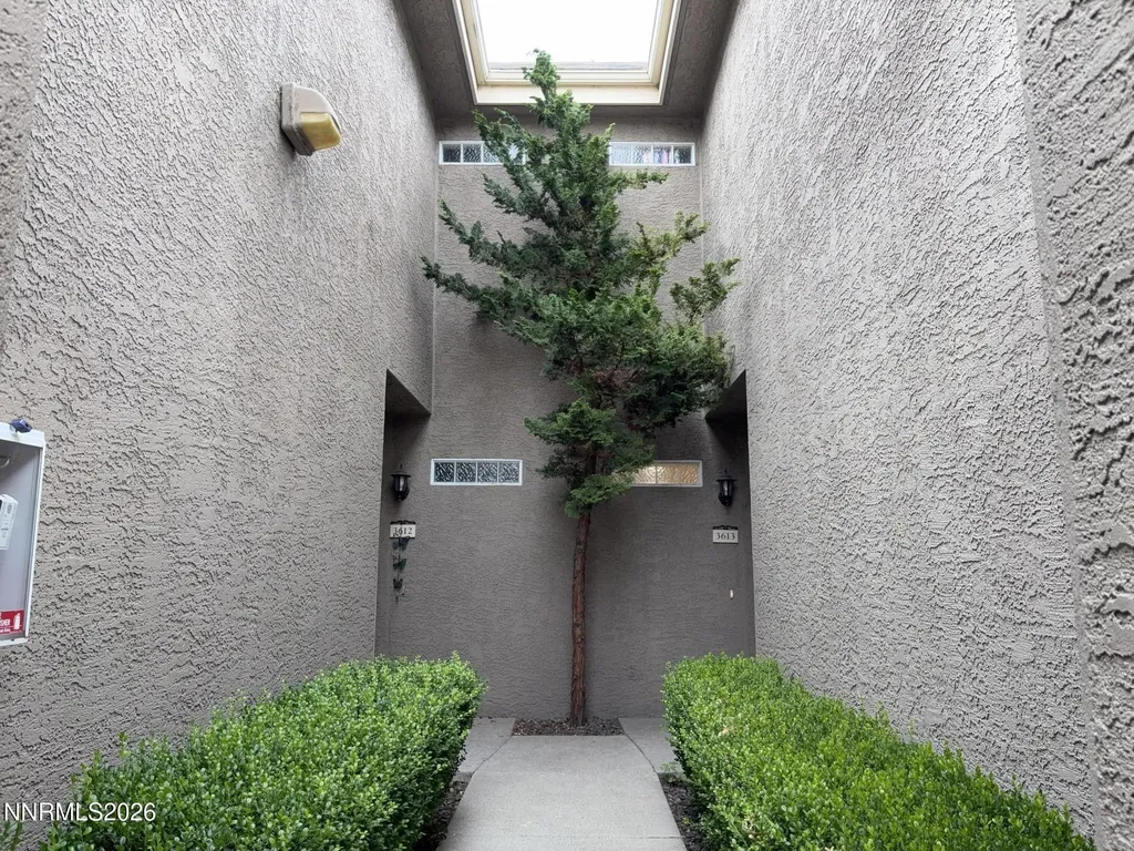 900 Meadows Reno NV 89521
