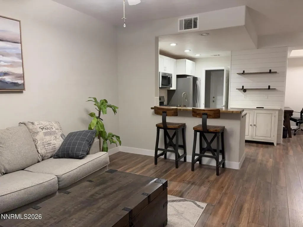 900 Meadows Reno NV 89521