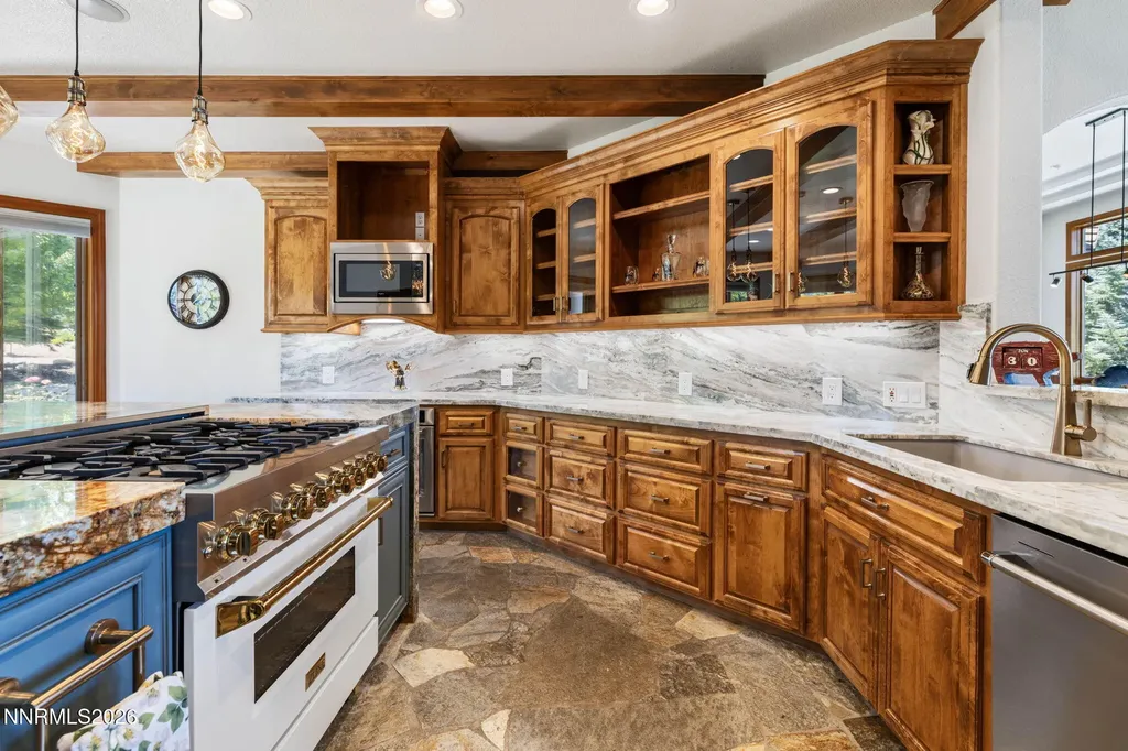 285 Sierra Country Gardnerville NV 89460