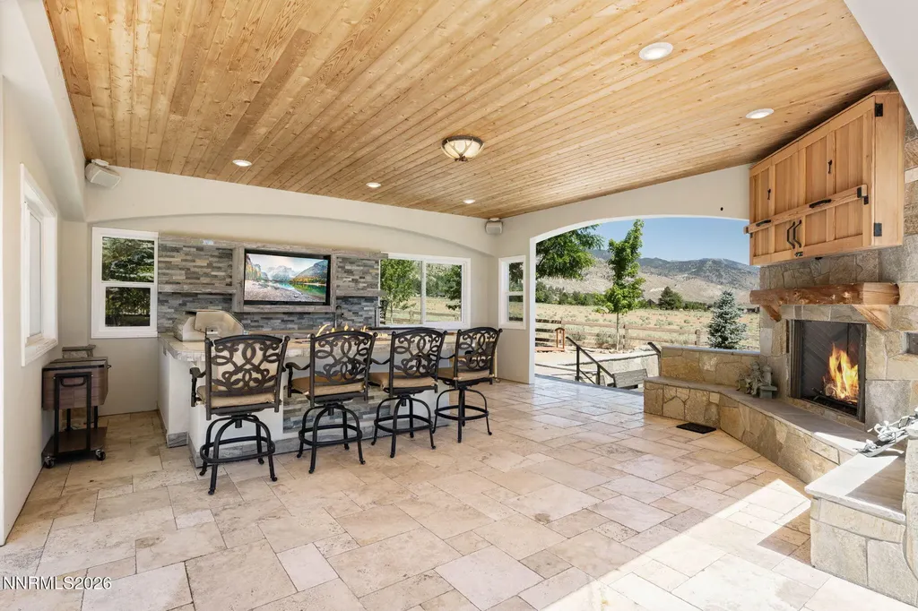 285 Sierra Country Gardnerville NV 89460
