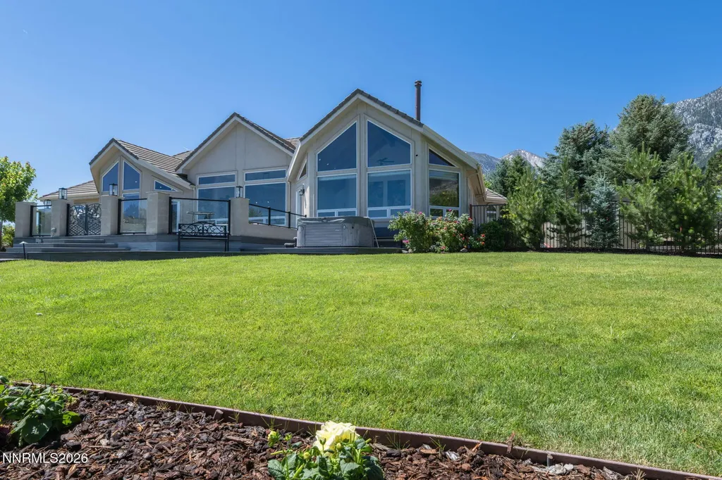 285 Sierra Country Gardnerville NV 89460