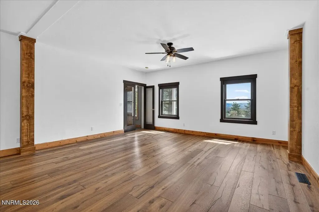 16925 Mt Rose Reno NV 89511