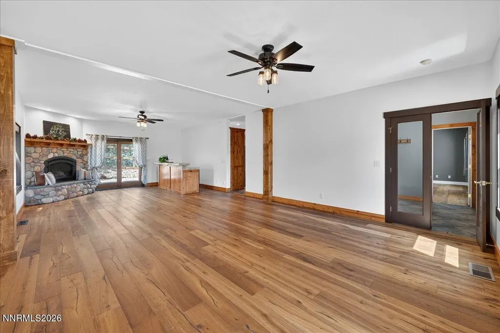 16925 Mt Rose Reno NV 89511