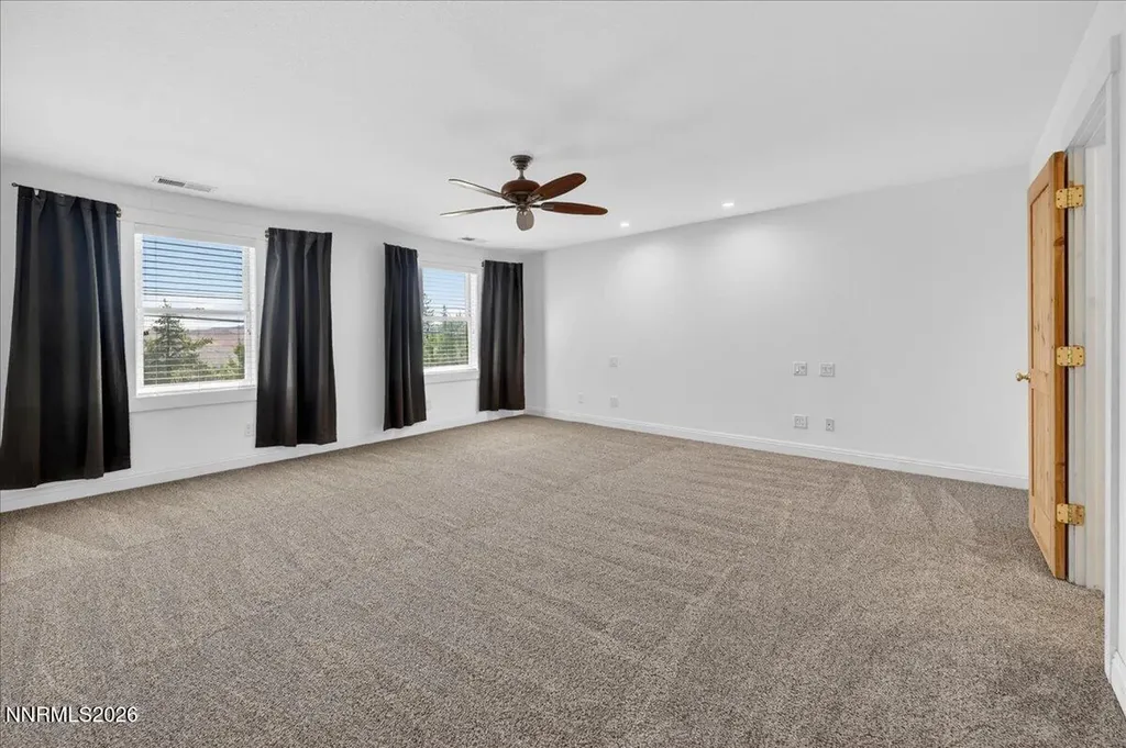 16925 Mt Rose Reno NV 89511