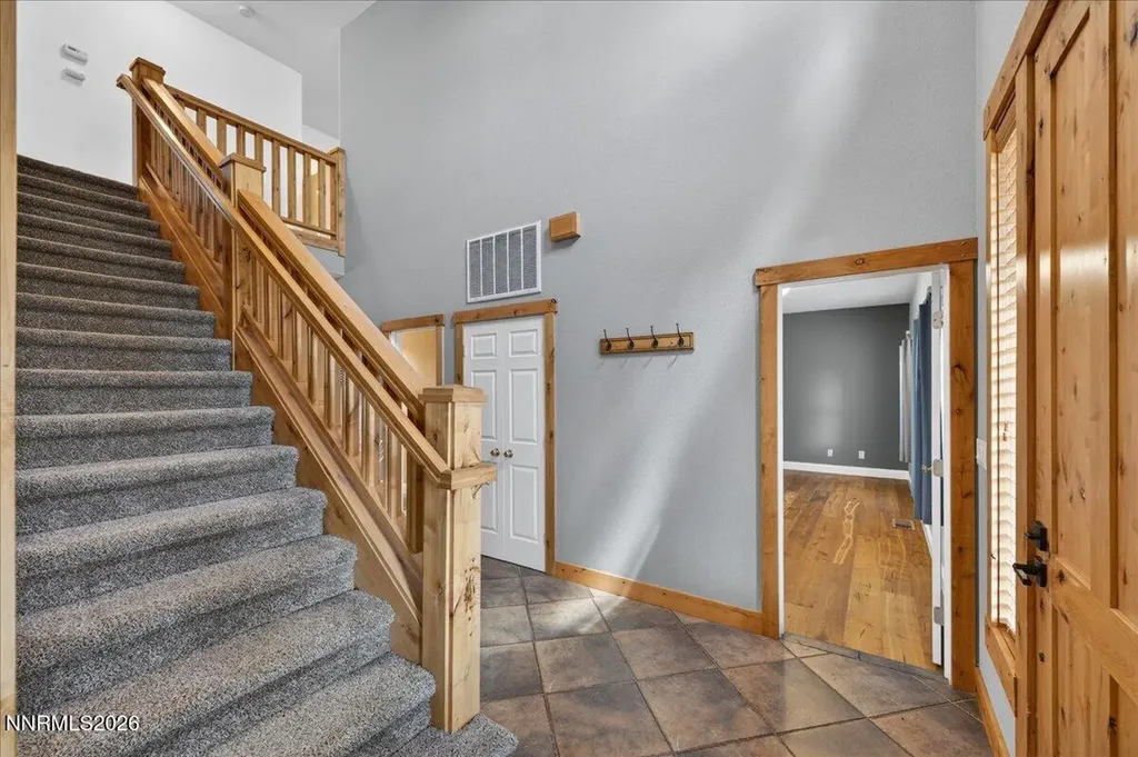 16925 Mt Rose Reno NV 89511
