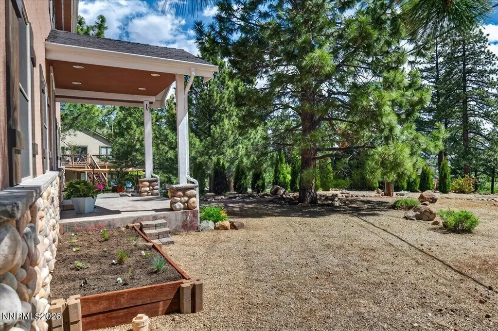16925 Mt Rose Reno NV 89511