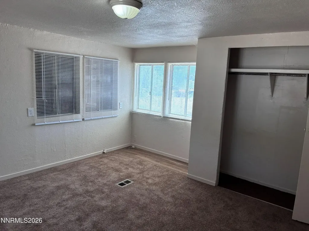 711 River Yerington NV 89447