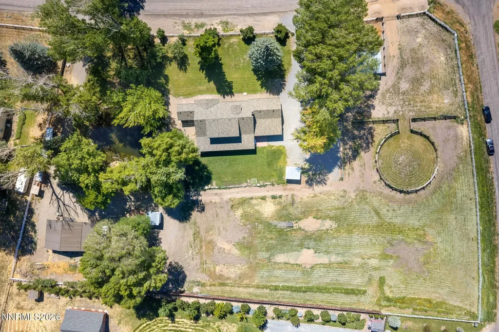 2241 Pioneer Genoa NV 89411