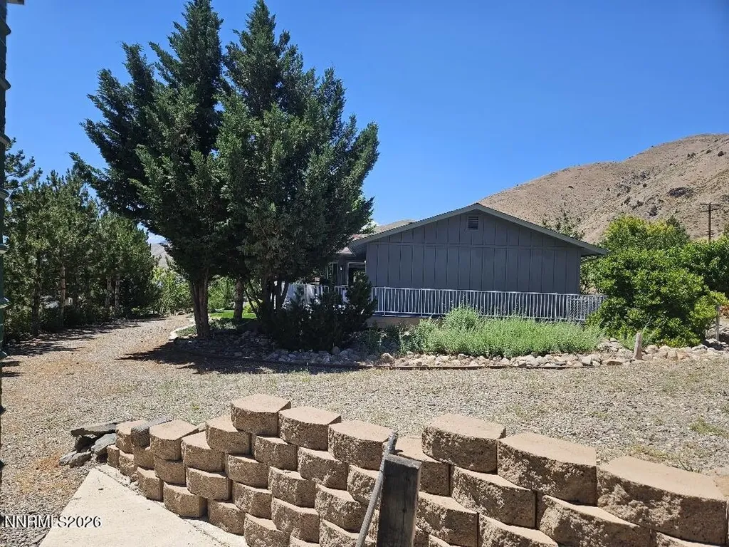 3462 Mark Twain Gardnerville NV 89410