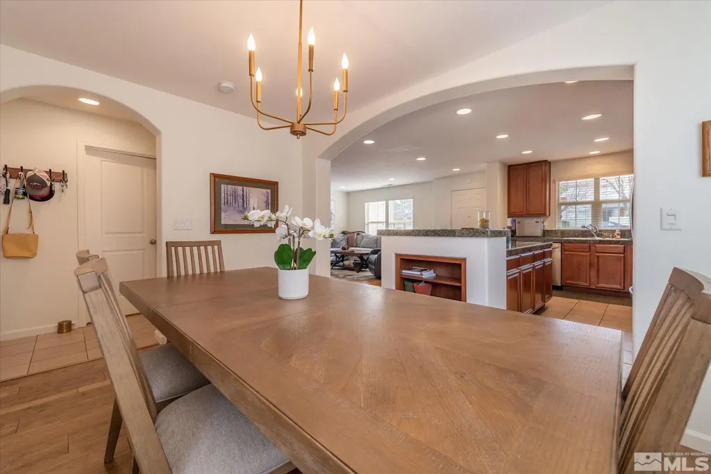 1647 Lone Oak Reno NV 89523