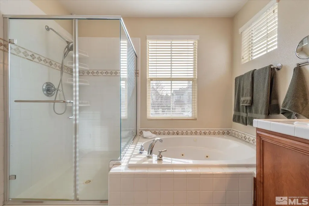 1647 Lone Oak Reno NV 89523