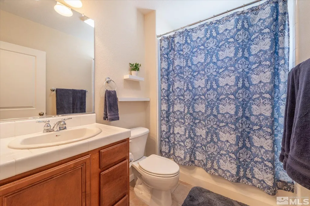 1647 Lone Oak Reno NV 89523
